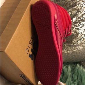 Reebok Shoes - HI Top Reebok Classics SIze 8.5 Pink Only Reebok Shoes - HI Top Reebok Classics SIze 8.5 Pink Only